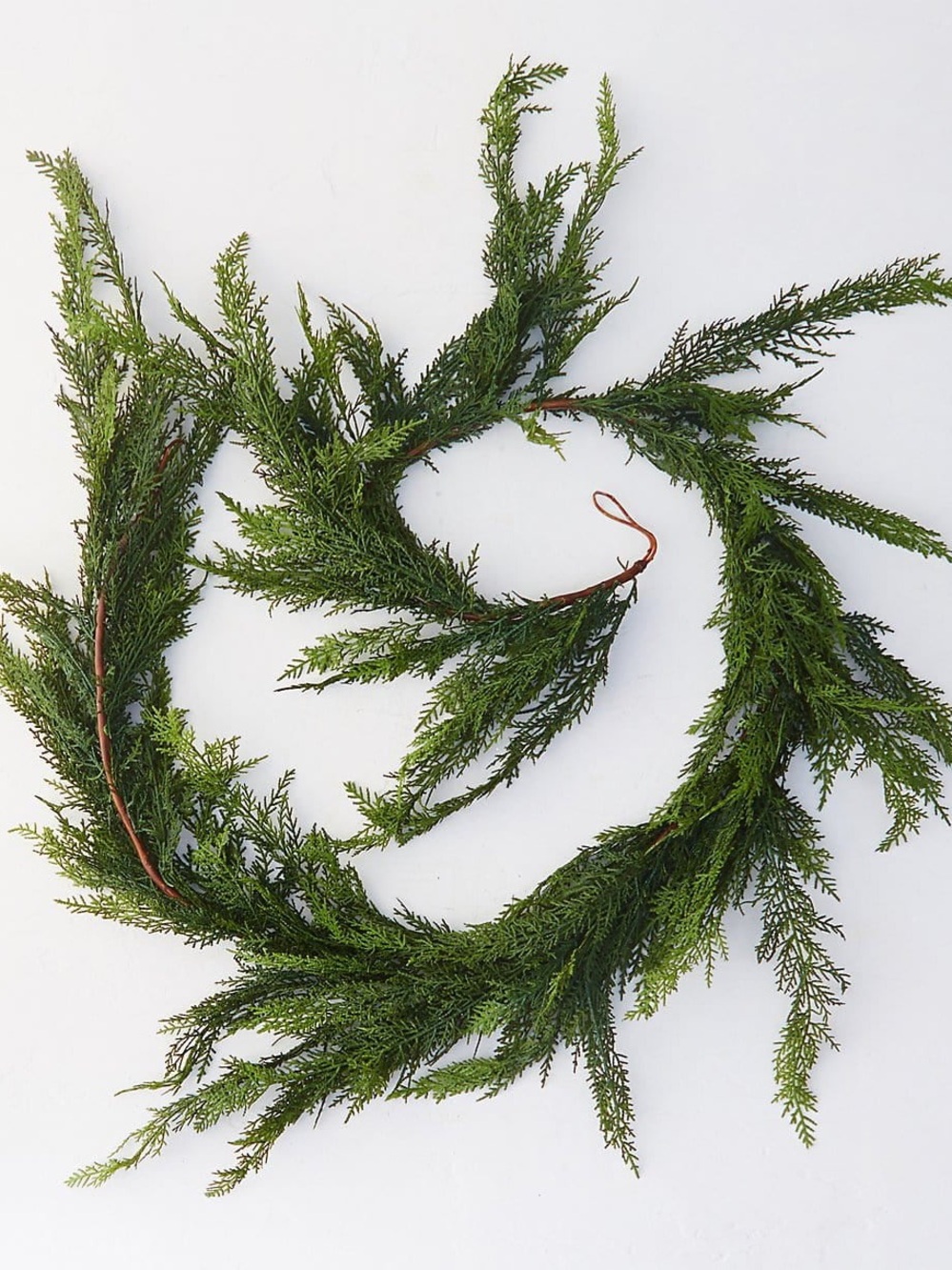 Premium Green Cedar Holiday Garland - Classic Home Décor